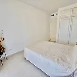 Premium Beachfront Apolo Xiv * كاليبي