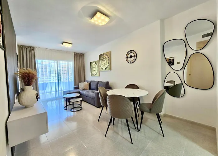 Premium Beachfront Apolo Xiv Διαμέρισμα